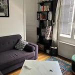 Apartamento Charming Flat
